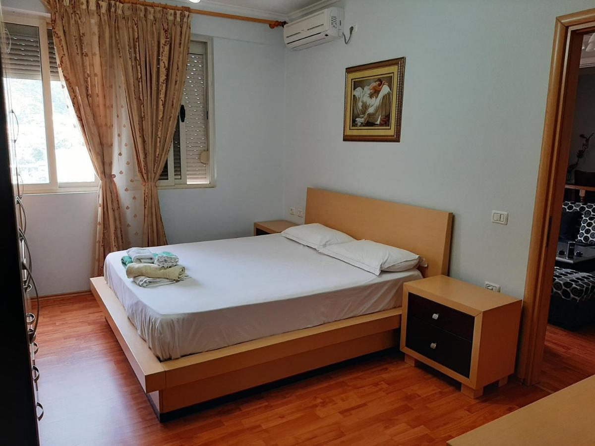 Apartament Egzoni City Center Apartment Berat Luaran gambar