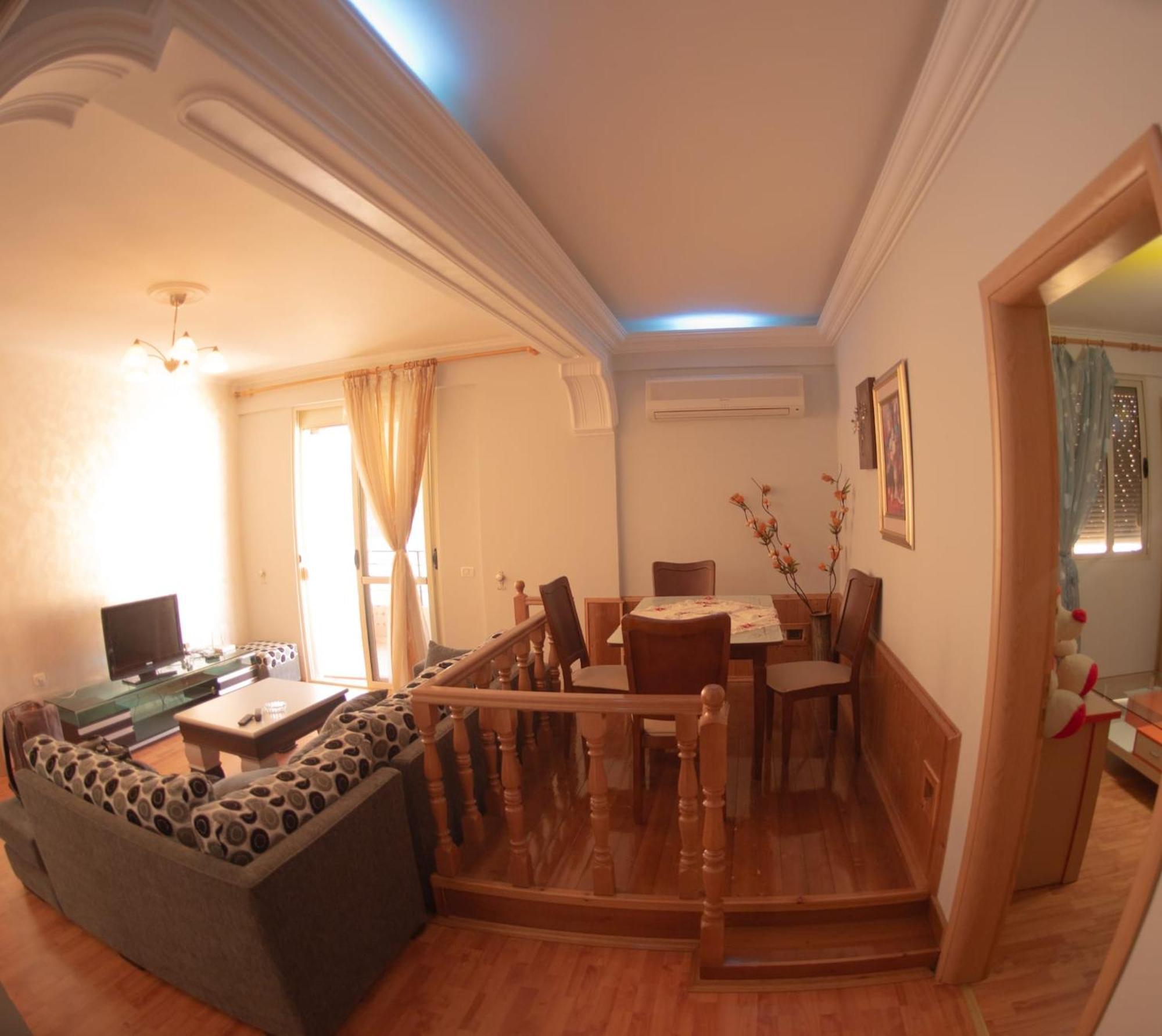 Apartament Egzoni City Center Apartment Berat Luaran gambar